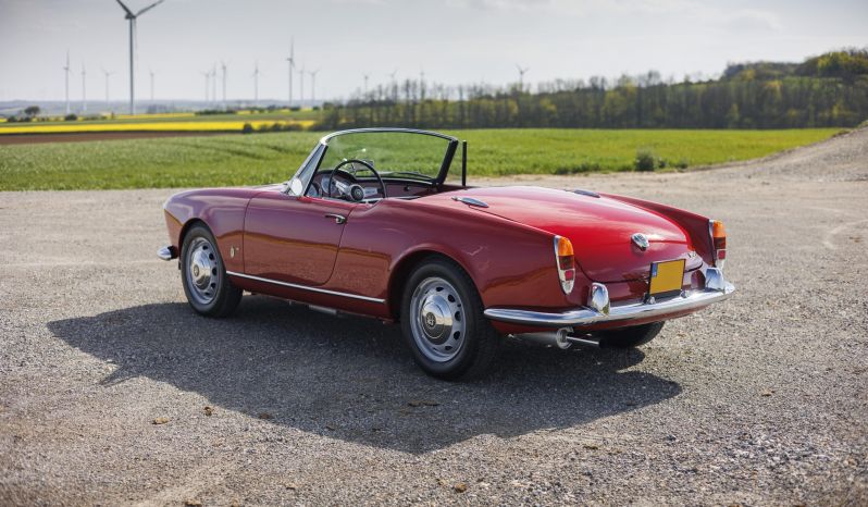 
1964 Alfa Romeo Giulia full									